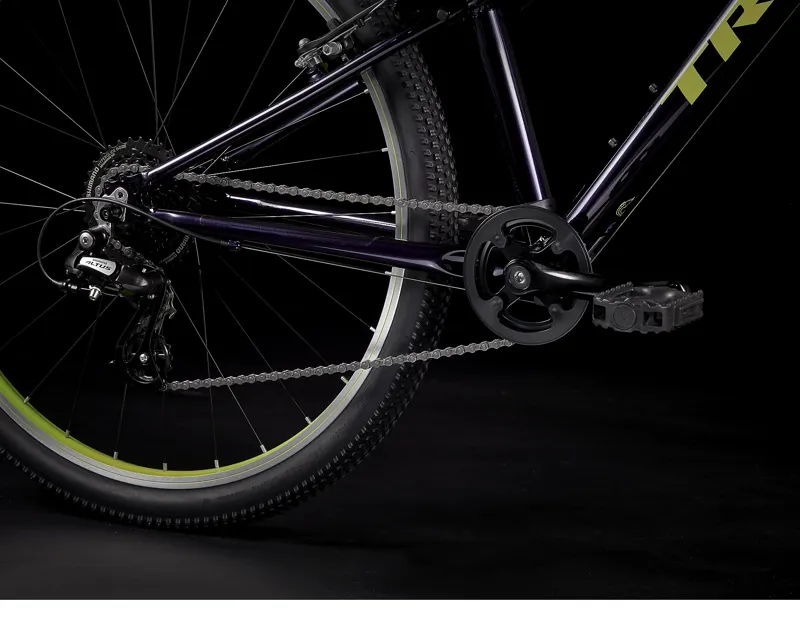 Trek Wahoo 26 inch wheel Kids Hybrid Bike in Purple Abyss-4